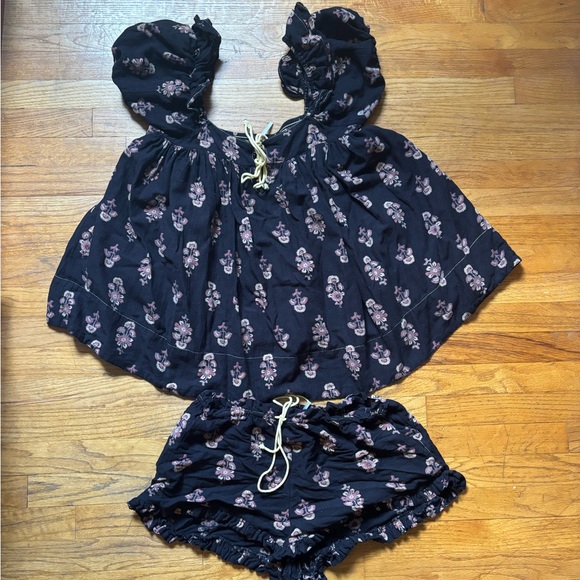 Free People Other - Free People Set Size M
